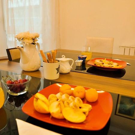 City Center Grand Apartment - Three-Bedroom, Free Parking Sarajevo Exterior foto